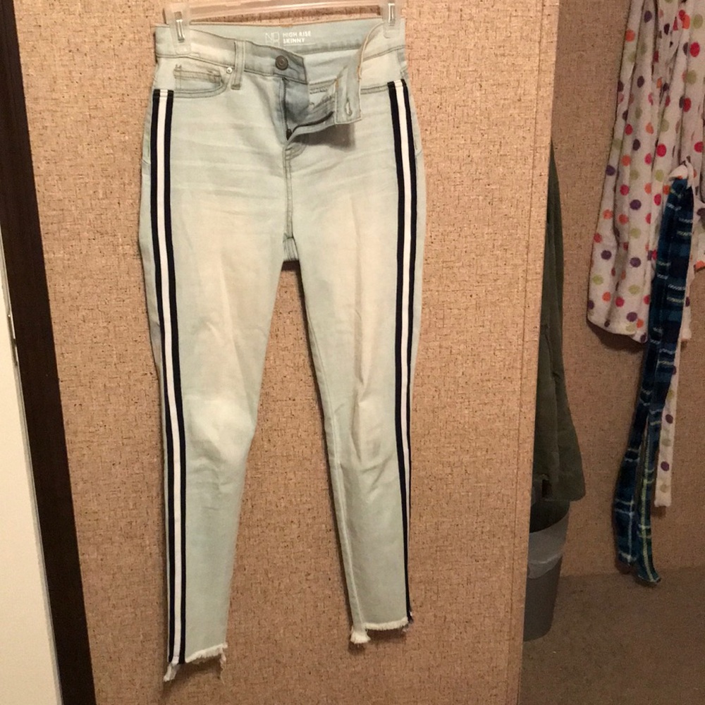 Light wash jeans